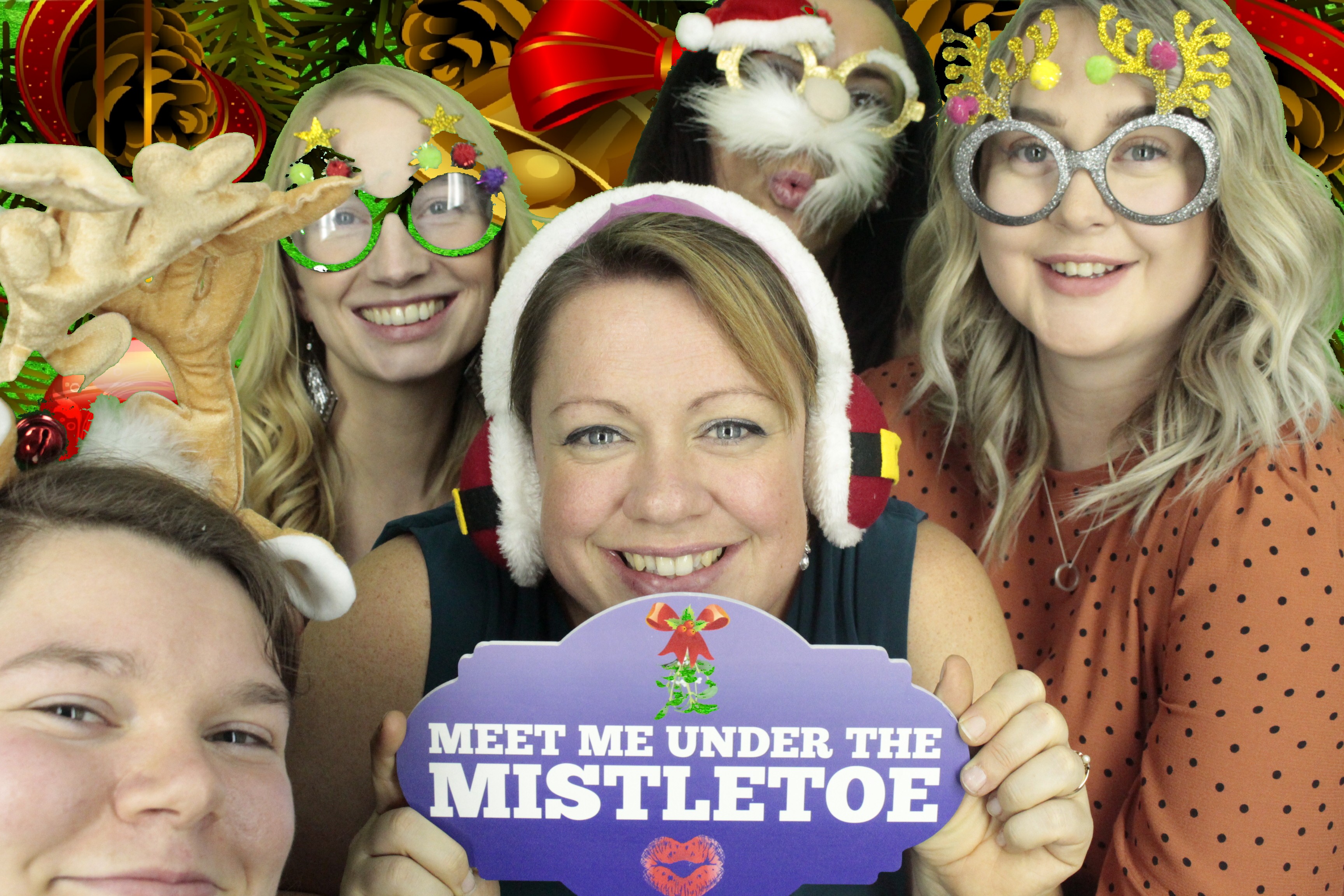 Waitrose Christmas Party 2019 | View more photos from the event at gallery.myphotoboothexperience.co.uk/u/MyPhotoBoothExperienceLtd/Waitrose-Christmas-Party-2019